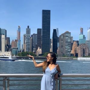 Meet your Posher, Julie